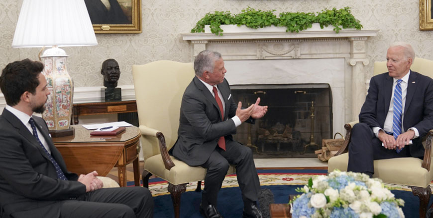 His Majesty King Abdullah and US President Joe Biden hold a summit meeting, attended by HRH Crown Prince Hussein, at the White House on Monday (Photo courtesy of Royal Court)