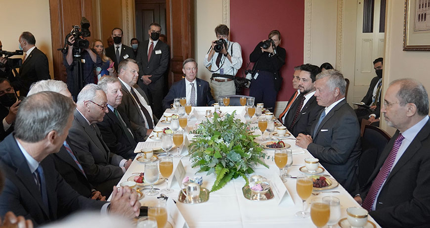 His Majesty King Abdullah meets with the Senate majority and minority leaders, during a meeting attended by HRH Crown Prince Hussein on Wednesday, at the US Senate on Wednesday (Photo courtesy of Royal Court)