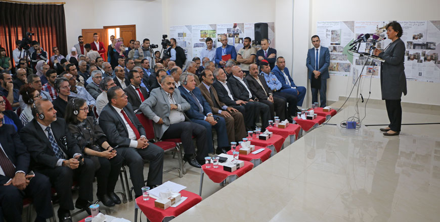 Minister of Tourism and Antiquities Lina Annab discusses the archaeological findings in Irbid on Tuesday (Photo courtesy of DOA)