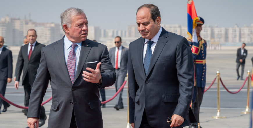 His Majesty King Abdullah is received by Egypt President Abdel Fattah El Sisi at Cairo International Airport on Thursday (Photo courtesy of Royal Court)  