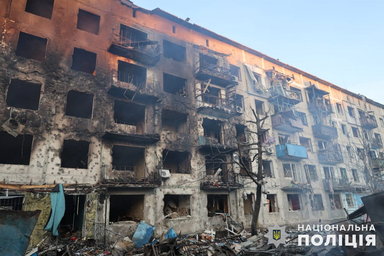 This handout photograph taken and released by the National Police of Ukraine on March 8, 2025, shows damaged residential buildings at the site of a Russian strike in Dobropillia, Donetsk region (AFP photo)
