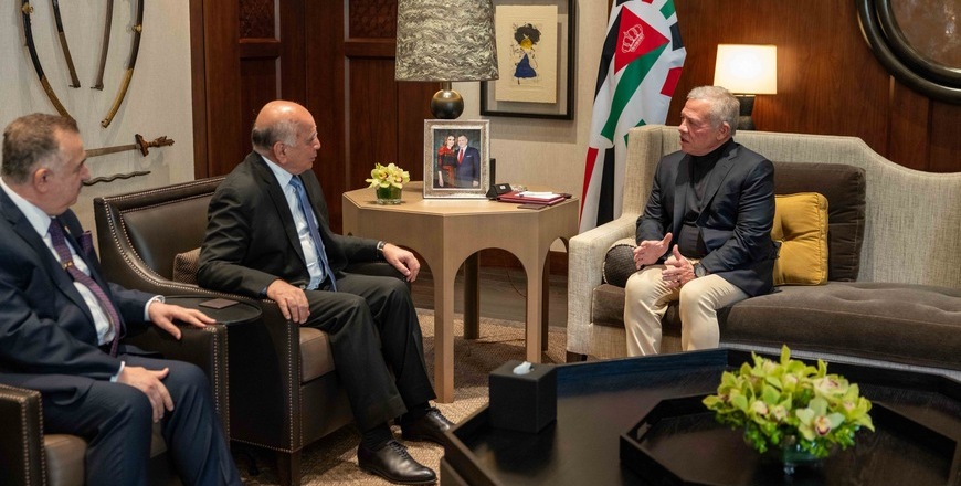 His Majesty King Abdullah on Sunday receives an invitation from Iraq President Abdul Latif Rashid to attend the 34th Arab League Summit on May 17 in Baghdad. The invitation was delivered by Deputy Prime Minister and Foreign Minister of Iraq Fuad Hussein during a meeting at Al Husseiniya Palace (Photo courtesy of Royal Court)