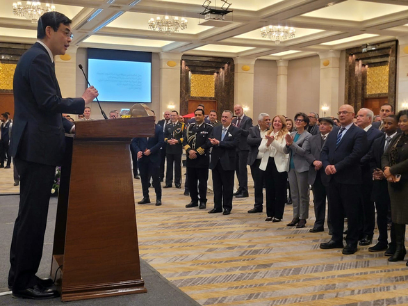 The Japanese embassy in Amman on Wednesday evening hosts a reception to celebrate National Day, marking the 65th birthday of His Majesty the Emperor (Petra photo)