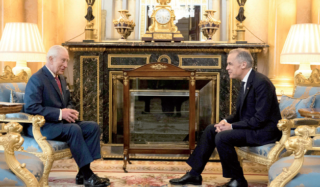 Britain’s King Charles III (L) holds an audience with Canada’s Prime Minister Mark Carney at Buckingham Palace, in central London, on March 17, 2025 (AFP photo)