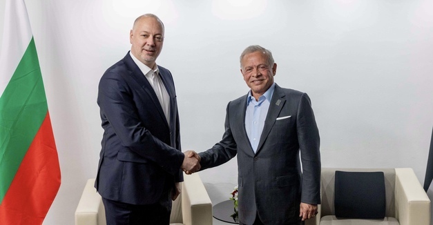 In Sofia, His Majesty King Abdullah meets with Bulgarian Prime Minister Rossen Jeliazkov, commending the deep-rooted ties between the two countries, and expressing Jordan’s readiness to enhance cooperation with Bulgaria across various fields (Photo courtesy of Royal Court)