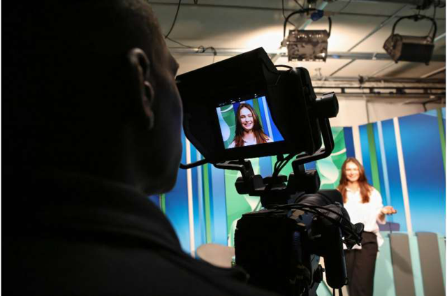 Students are learning how to earn a living from online influencing (AFP photo)
