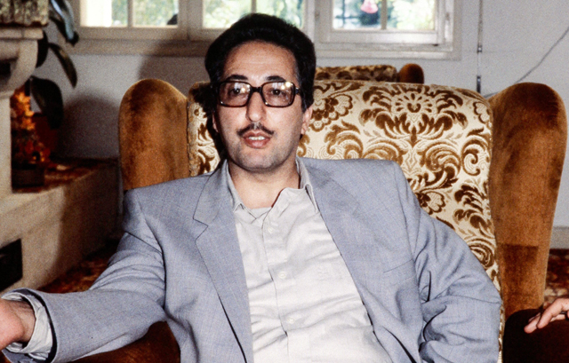 This file photo taken on August 19, 1981, shows former president of Iran Abolhassan Banisadr, in Auvers-sur-Oise, in the outskirts of the French capital Paris  (AFP photo)