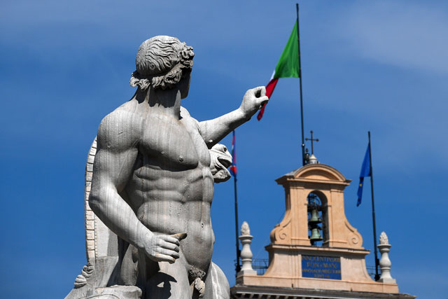 A statue of Castor, one of the Greek and Roman mythology Dioscuri, is pictured outside the Quirinal palace in Rome, on Tuesday (AFP photo)