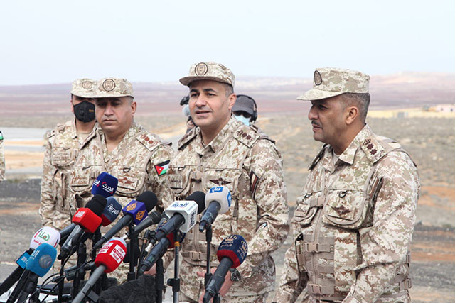 Senior officers of the Jordan Armed Forces-Arab Army speak during a media tour organised by the Military Media Department on Thursday (Petra photo)