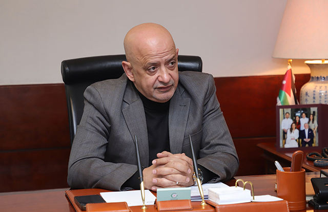 Head of the Jordan Chamber of Commerce Khalil Haj Tawfiq speaks during an interview with the Jordan News Agency, Petra, on Sunday (Petra photo)