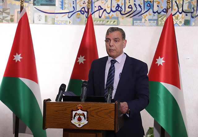 Health Minister Saad Jaber speaks during a press conference at the Prime Ministry on Thursday (Petra photo)