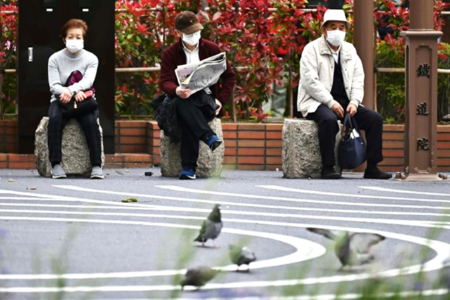 With the initial month-long period coming to an end next week, local media reported that Japan's Prime Minister Shinzo Abe was now expected to extend the measure, either until the end of May or early June (AFP photo)
