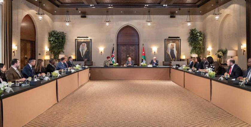 His Majesty King Abdullah on Tuesday receives a delegation of United States Senate and House of Representatives staff. The meeting, held at Al Husseiniya Palace and attended by HRH Crown Prince Hussein, discusses ways to enhance the strategic partnership between the two countries (Photo courtesy of Royal Court)