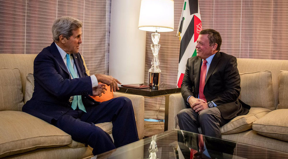 His Majesty King Abdullah holds talks with US Secretary of State John Kerry in New York on Sunday (Photo courtesy of Royal Court)