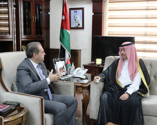 Health Feras Al Hawari meets with Saudi Ambassador to Jordan Nayef Bin Bandar Al Sudairi on Tuesday (Petra photo)