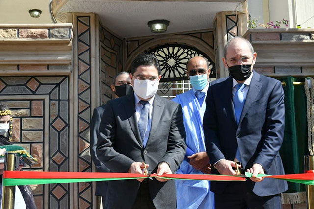 Deputy Prime Minister and Foreign Minister Ayman Safadi and his Moroccan counterpart Nasser Bourita during the inauguration of the Jordanian Consulate General building in Laayoune on Thursday (Photo courtesy of Foreign Ministry)