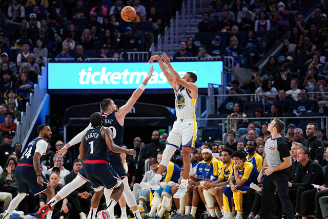 Stephen Curry #30 of the Golden State Warriors attempts a three pointer in the second quarter against the Los Angeles Clippers at Chase Centre on Monday in San Francisco, California (AFP photo)