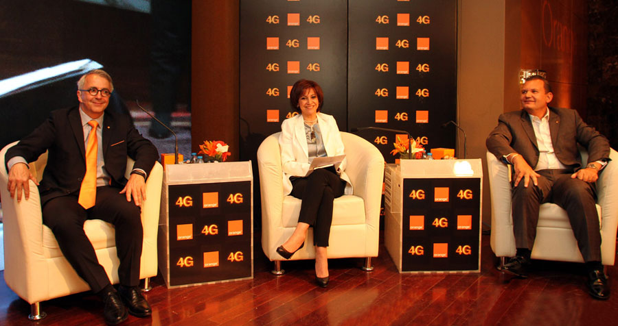 ICT Minister Majd Shweikeh (centre) attends a press conference for Orange Jordan on Tuesday to announce the launch of its fourth generation (4G) services in the Kingdom (Petra photo)