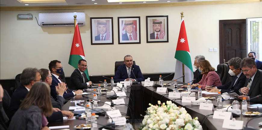 Planning and International Cooperation Minister Nasser Shraideh meets with ambassadors and representatives of donor countries at the ministry on Saturday (photo courtesy of Planning Ministry)