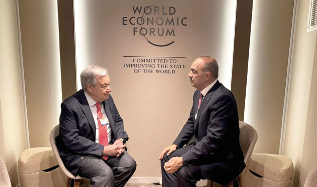   Prime Minister Bisher Khasawneh discusses with Secretary-General of the United Nations Antonio Guterres the escalating situation in Gaza during the World Economic Forum Davos 2024 on Tuesday  (Photo courtesy of Prime Ministry)