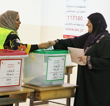 The Independent Election Commission says that the voter turnout in the 2024 parliamentary election has reached 32.25 per cent (Photo by Ahmad Khlifat)