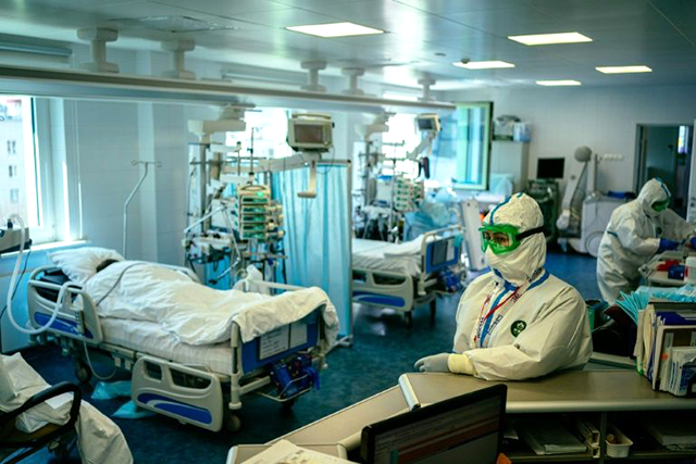 As Russia's richest and best-equipped city, Moscow appears to be better placed than other regions, although hospitals have also had problems with acquiring kit (AFP photo)
