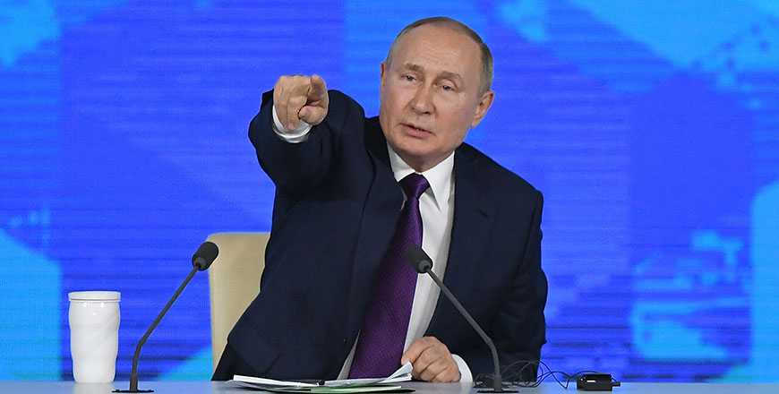 Russian President Vladimir Putin holds his annual press conference at the Manezh exhibition hall in central Moscow on Thursday (AFP photo)
