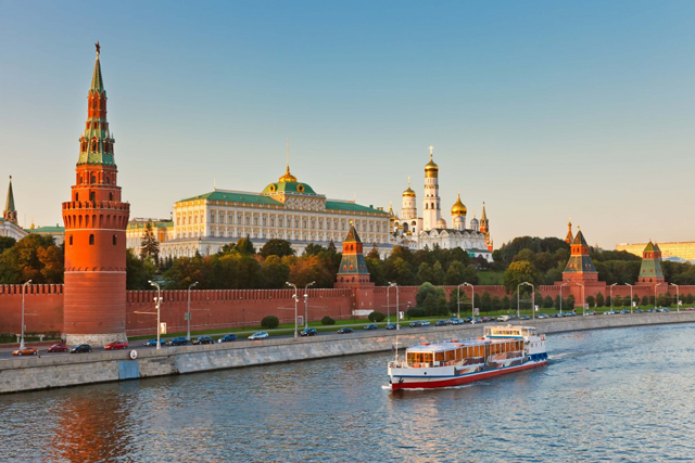 In this file photo Kremlin is seen from the Moskva River (AFP photo)