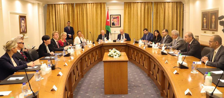 Deputy Prime Minister and Foreign Minister Ayman Safadi meets with Chair of the Standing Committee on Foreign Affairs and Defence of the Parliament of Norway, Ine Eriksen Soreide, as well as members of the committee currently visiting Jordan, on Sunday (Photo courtesy of Foreign Ministry)