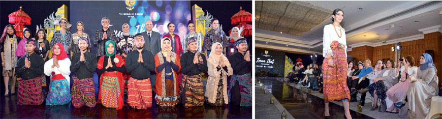 More than 20 combinations of Tenun Ikat fabrics are presented by Jordanian models at a fashion show organised by the Indonesian embassy in Amman on Tuesday (Photos by Amjad Ghsoun)