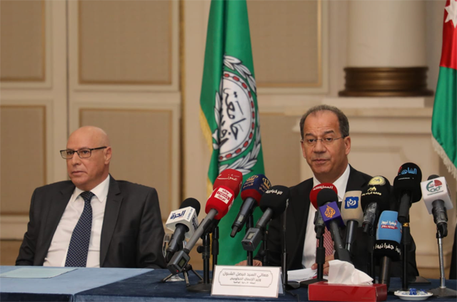 Minister of Government Communication Faisal Shboul speaks during the inauguration of the first meeting of the Arab technical team tasked with negotiating with international media companies in Amman on Tuesday (Petra photo)