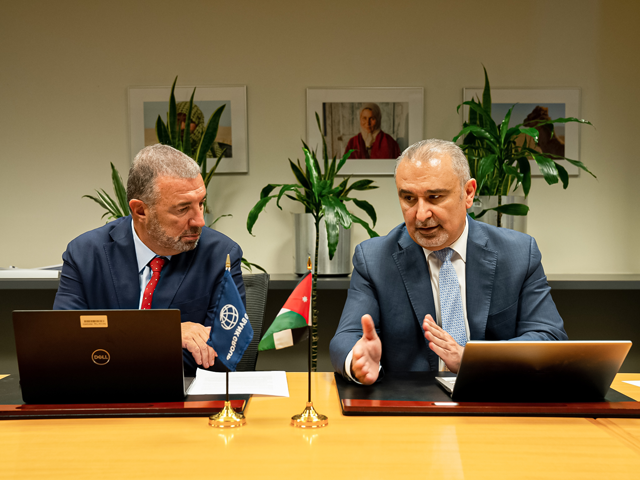 Minister of Planning and International Cooperation Nasser Shraideh, and World Bank’s Mashreq Regional Director Jean-Christophe Carret sign the Loan Agreement for the Agriculture Resilience, Value Chain Development and Innovation Programme for Results on Tuesday (Photo courtesy of the World Bank)