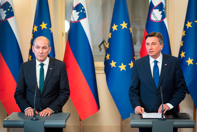 President of Slovenia Borut Pahor (right) and Janez Jansa, president of the Slovenian Democratic Party, hold a joint press conference after their meeting in Ljubljana, Slovenia, on Wednesday (AFP photo)