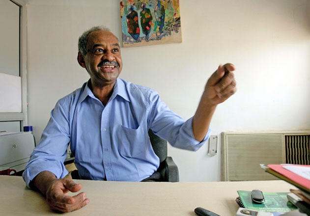 In this file photo taken on May 29, 2012, Sudanese veteran journalist and analyst Faisal Mohammed Salih speaks to the AFP during an interview in the capital Khartoum (AFP photo)
