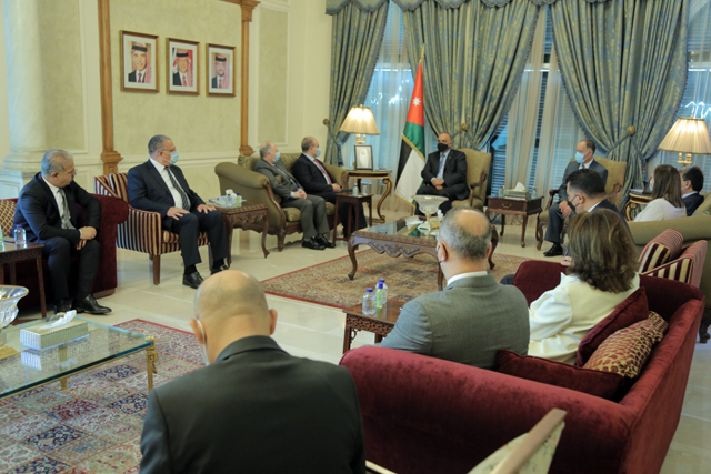 Prime Minister and Minister of Defence Bisher Al Khasawneh receives a Syrian ministerial delegation on Tuesday (Petra photo)
