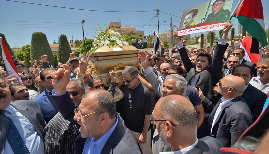  Mourners carry the coffin of former Iraqi foreign minister Tariq Aziz in Madaba on Saturday (Photo By Muath Freij)