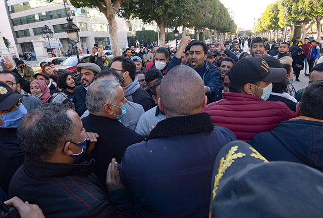 Tunisian protesters take part in an anti-government demonstration on the Habib Bourguiba avenue in the capital Tunis, on Wednesday (AFP photo)