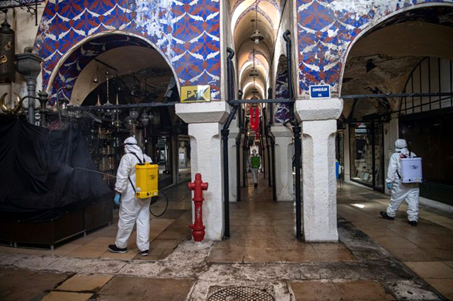 This has been the longest closure in the bazaar's more than 550-year-old history, except for forced shutdowns following fires and earthquakes (AFP photo)