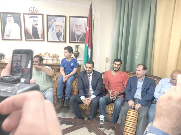 Foreign Ministry says that the two Jordanians who were reportedly kidnapped in Syria earlier this week returned safely to the Kingdom Thursday evening following their release earlier in the day (Photo courtesy of Al Rai)
