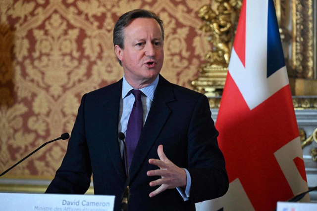 UK Foreign Secretary David Cameron during a press conference in Paris last December (AFP photo)