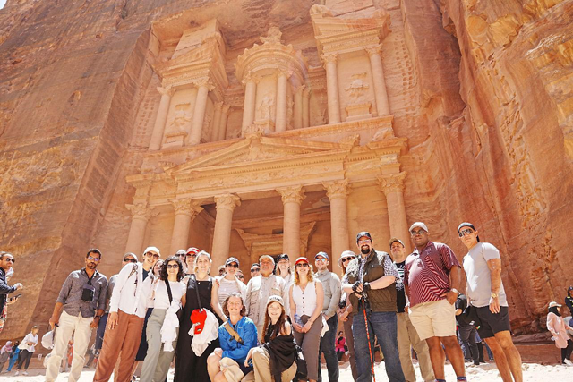 Chairman of the Petra Development and Tourism Region Authority Fares Breizat on Friday receives a delegation of US Senate and House of Representatives staff and committees working on bilateral relations, mainly foreign affairs and allocations (Petra photo)