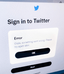 In this photo illustration taken on Wednesday, an error notification is seen on the Twitter login page in Washington, DC (AFP photo)