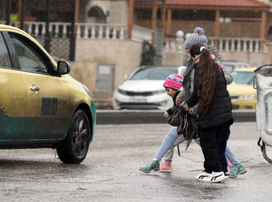   The weather on Sunday and Monday is forecast to be relatively cold, bringing rainfall at intervals in the northern and central parts of the Kingdom, according to the Jordan Meteorological Department (Photo by Osama Aqarbeh)