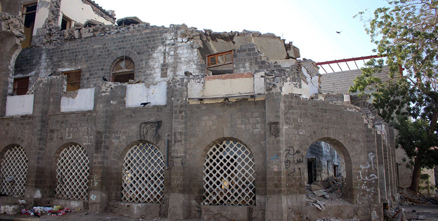A photo shows a view of destruction in the ministry of tourism building in Yemen's southern city of Aden, on March 2 (AFP photo)
