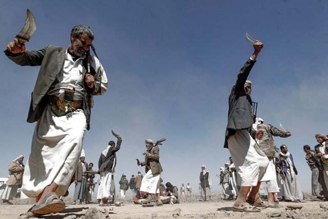 In this file photo taken on November 1, 2016, Yemeni Houthi rebels take part in a gathering to mobilise more fighters into several battlefronts, on the outskirts of the capital Sanaa  (AFP photo)