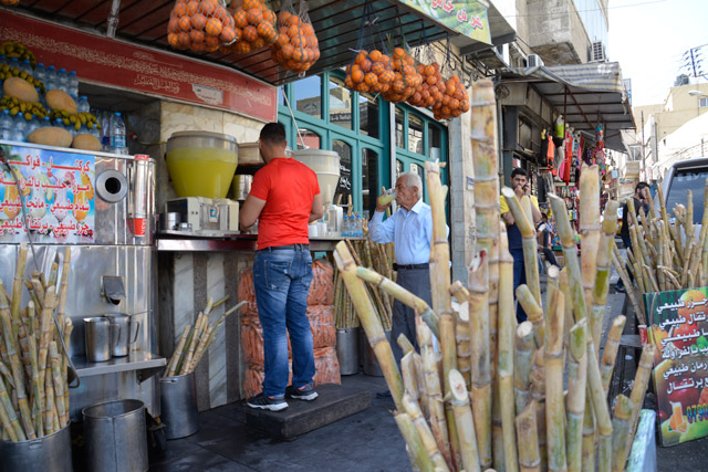 Temperatures are expected to reach a high of 39ºC in the capital on Tuesday (Photo by Amjad Ghsoun)