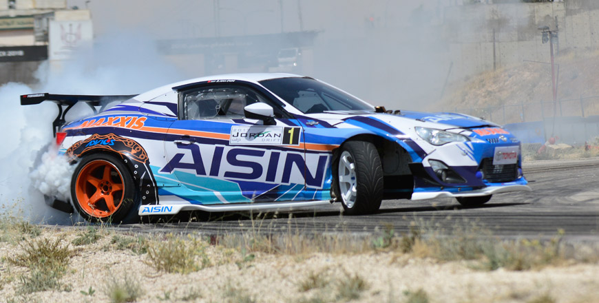 Ra’fat Haroun in actioon during the 3rd round of Jordan Drift Championship at SOFEX Racetrack in Marka on Friday (Photo by Amjad Ghsoun)