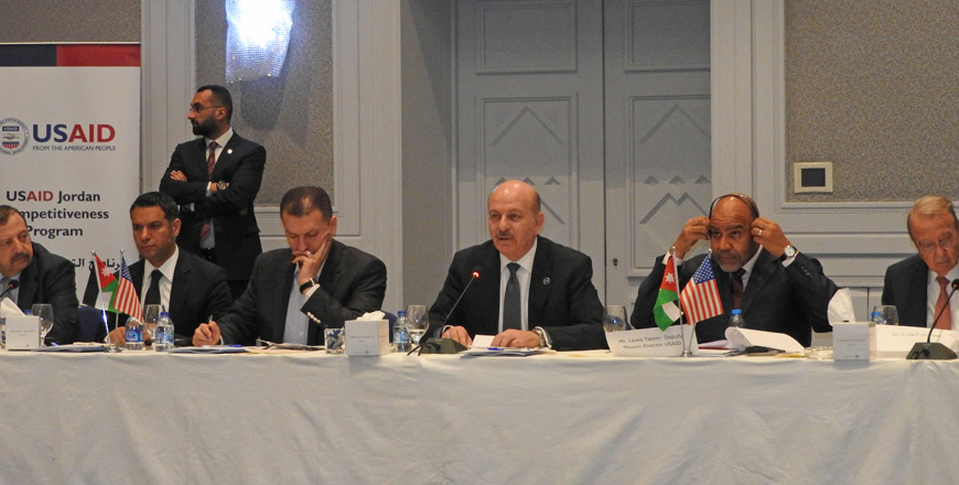 Members of the American Chamber of Commerce in Jordan announce the launch of the National Coalition of Trade and Investment Strategy ‘Tijara’ in Amman, on Thursday (Photo by Ahmed Bani Mustafa)