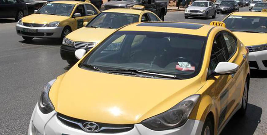 Yellow taxi owners said that they are suffering great losses due to the prevalence of ride-hailing applications (JT file photo)