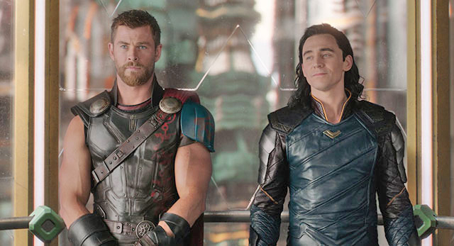 Tom Hiddleston (right) and Chris Hemsworth in ‘Thor: Ragnarok’ (Photo courtesy of imdb.com)